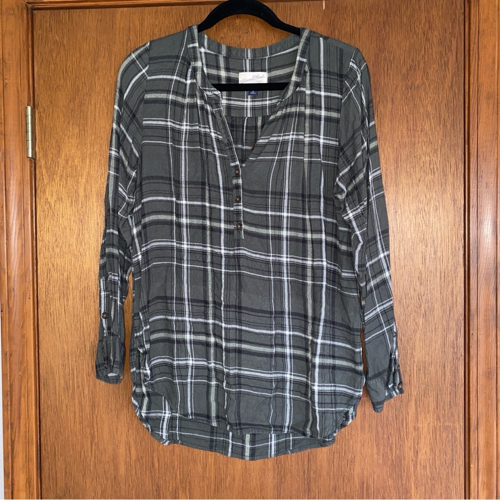 Plaid Jalf Button-Up Women's Top